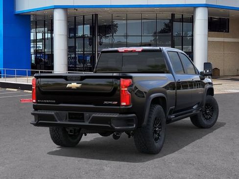 New 2026 Chevrolet Silverado 2500 ZR2 AWD/4WD image 4