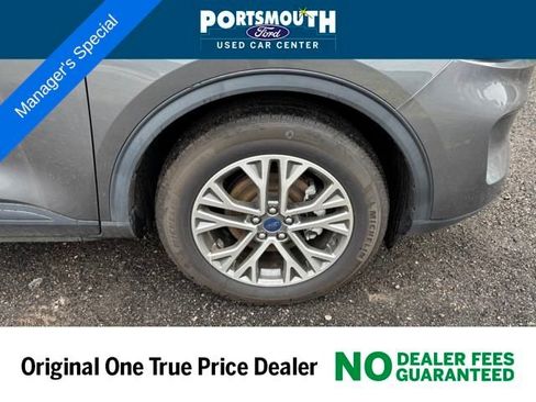 Certified 2022 Ford Escape SEL w/ Technology Package image 26