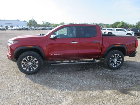 New 2026 GMC Canyon Denali AWD/4WD image 7