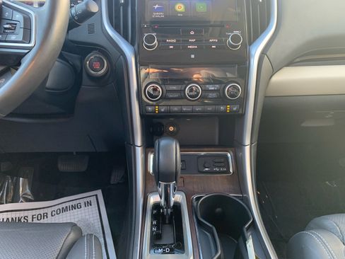 Certified 2022 Subaru Ascent Touring w/ Popular Package #2A image 16