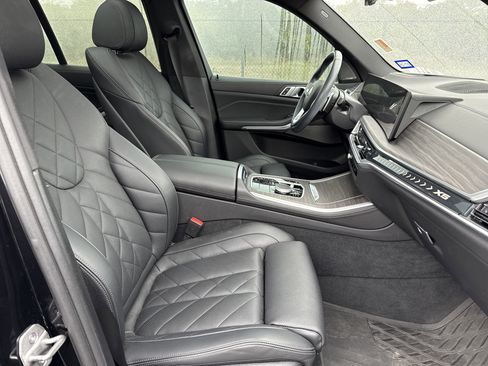 Certified 2024 BMW X5 xDrive40i w/ Premium Package image 33