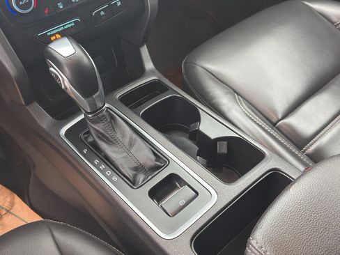 Used 2019 Ford Escape SEL AWD/4WD image 20