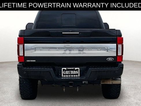 Used 2022 Ford F250 Platinum w/ FX4 Off-Road Package image 6