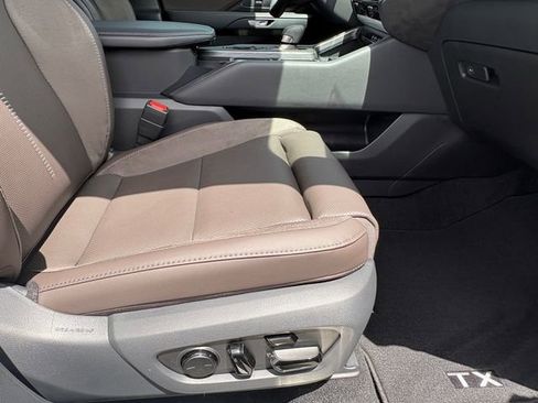 New 2026 Lexus TX 350 AWD image 30