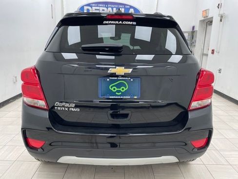 Used 2022 Chevrolet Trax LT w/ Premium Seat Package image 21