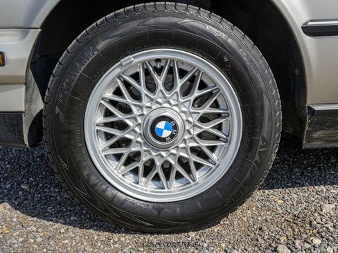 Used 1987 BMW 325i Convertible RWD image 55
