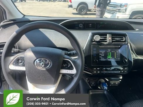 Used 2017 Toyota Prius Two w/ Carpet Mat Package FWD image 17