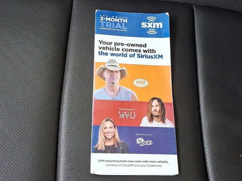 Used 2025 Chevrolet Silverado 3500 LTZ w/ LTZ Convenience Package image 31