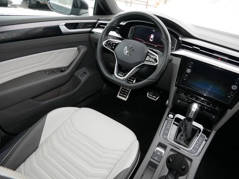 Certified 2023 Volkswagen Arteon SEL Premium image 9