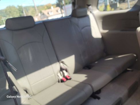 Used 2013 GMC Acadia Denali image 13