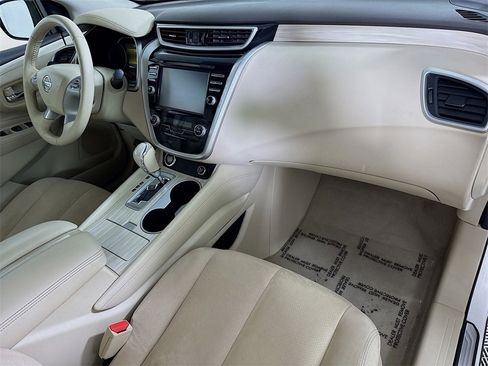 Used 2015 Nissan Murano SV image 30