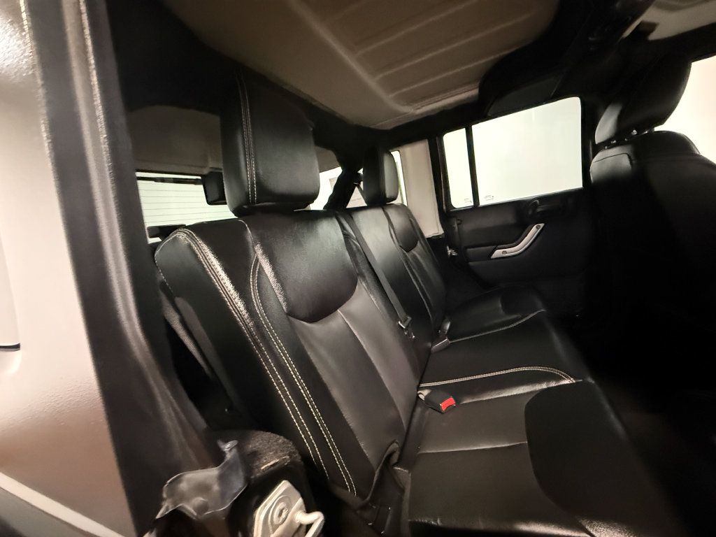 Used 2018 Jeep Wrangler Unlimited Sahara AWD/4WD image 66