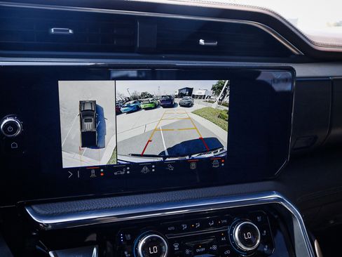 Used 2024 GMC Sierra 1500 Denali w/ Technology Package image 25