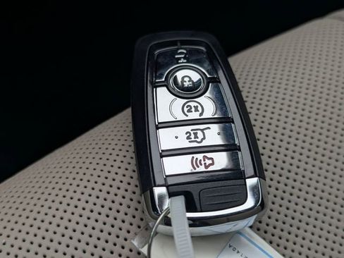 New 2025 Lincoln Corsair Grand Touring image 26