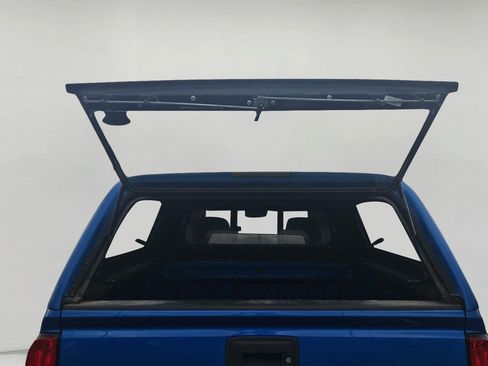 Used 2021 Chevrolet Colorado Z71 AWD/4WD image 25