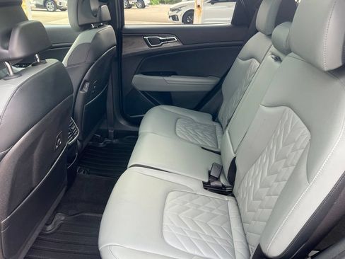Certified 2023 Kia Sportage X-Pro Prestige AWD/4WD image 9