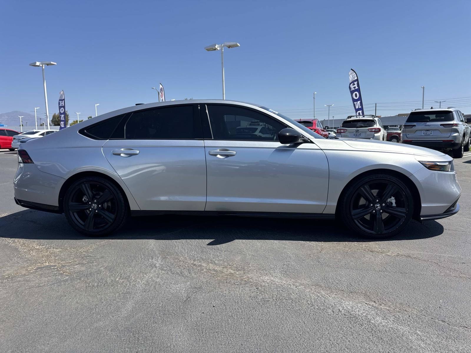 Used 2024 Honda Accord Sport image 6