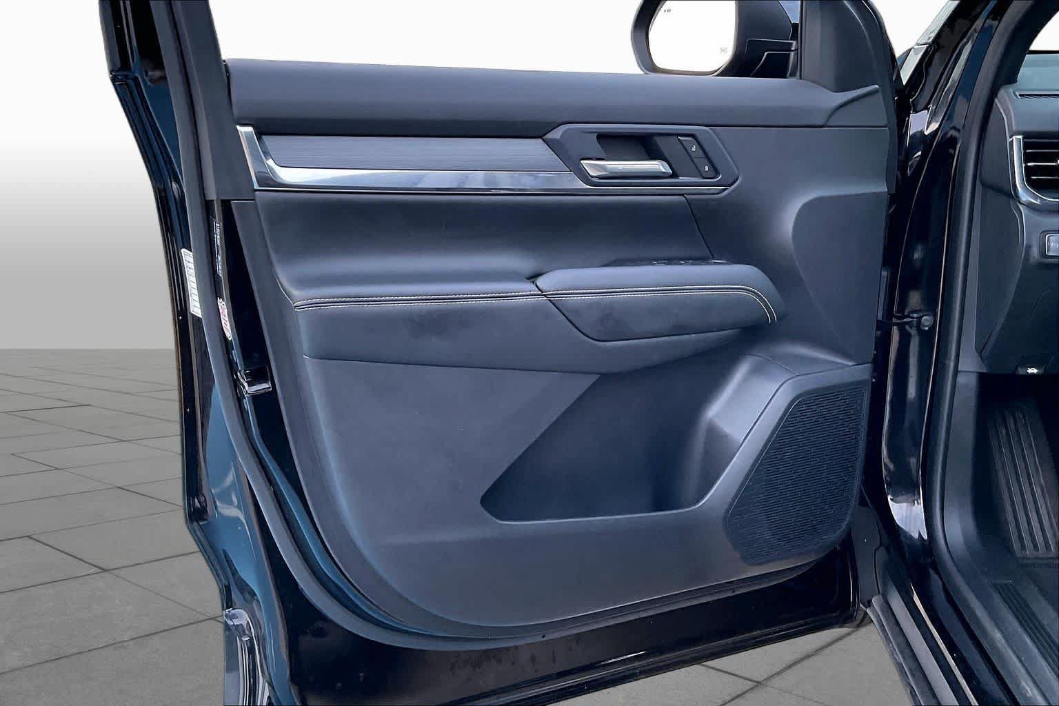 Used 2026 GMC Terrain Elevation FWD image 21