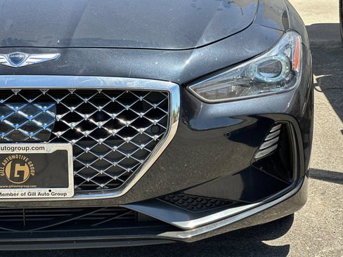 Used 2020 Genesis G70 2.0T w/ Elite Package RWD image 10