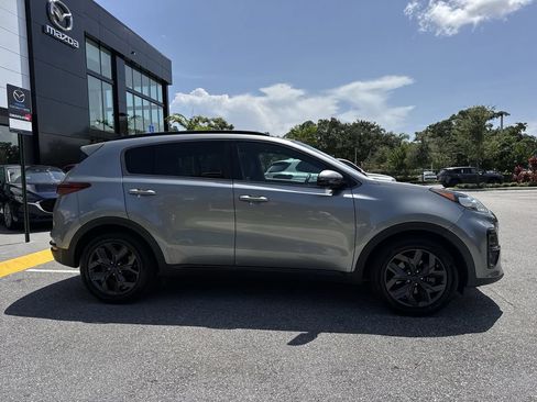 Used 2022 Kia Sportage Nightfall Edition FWD image 23