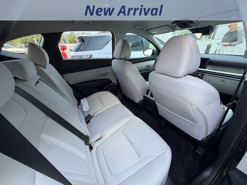 Used 2026 Hyundai Tucson SEL FWD image 7