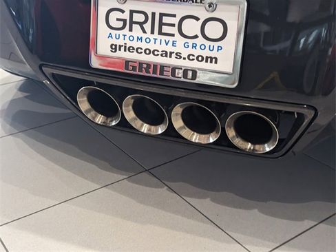 Used 2015 Chevrolet Corvette Z06 w/ 3LZ Preferred Equipment Group image 10