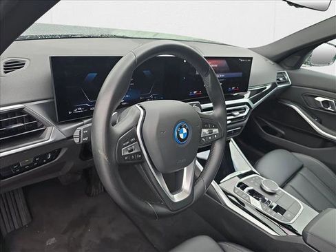 Used 2024 BMW 330e w/ Convenience Package image 9