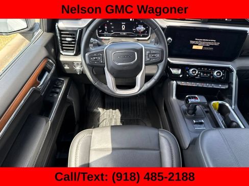 Used 2023 GMC Sierra 1500 Denali w/ Denali Reserve Package AWD/4WD image 16