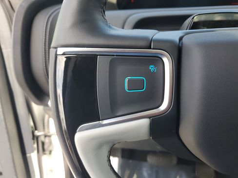 Used 2025 Ford Expedition Platinum w/ Driver's Package image 29