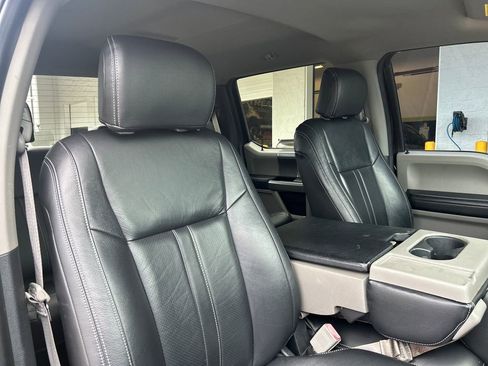 Used 2019 Ford F150 XLT w/ Equipment Group 302A Luxury AWD/4WD image 14