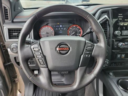 Used 2021 Nissan Titan PRO-4X image 23