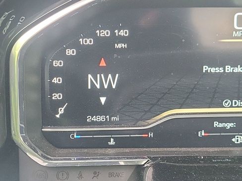 Used 2022 GMC Sierra 1500 SLT image 9