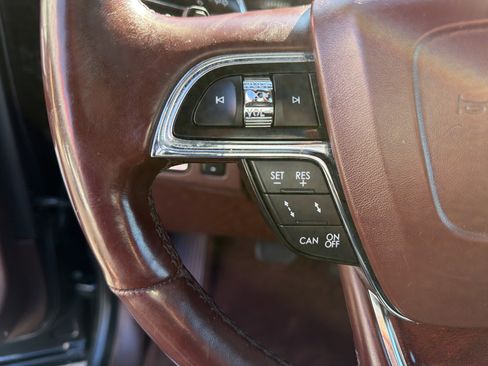 Used 2019 Lincoln Navigator Black Label image 13