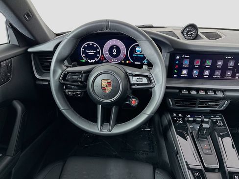 Certified 2025 Porsche 911 Carrera RWD image 24