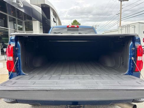 Used 2016 GMC Sierra 2500 Denali w/ Duramax Plus Package image 3