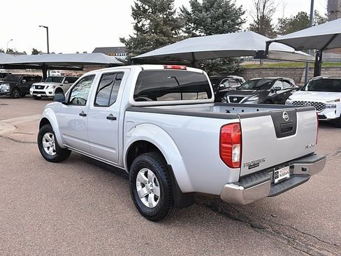 Used 2012 Nissan Frontier SV image 7