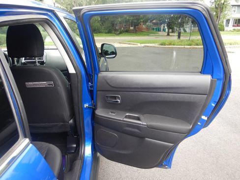 Used 2015 Mitsubishi Outlander Sport SE FWD image 21