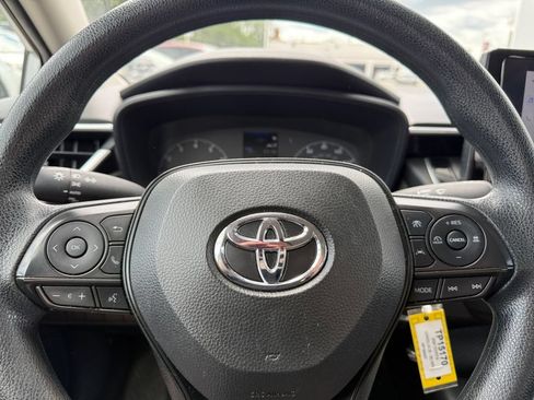 Certified 2024 Toyota Corolla LE FWD image 31