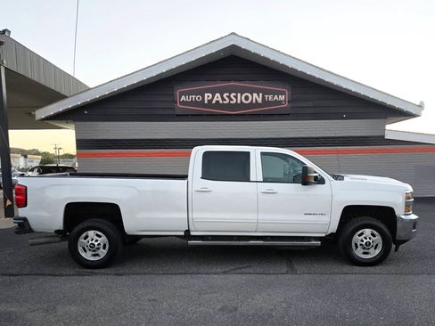 Used 2017 Chevrolet Silverado 2500 LT w/ LT Fleet Convenience Package AWD/4WD image 6