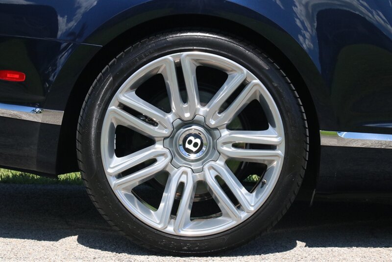 Used 2018 Bentley Continental GT AWD/4WD image 38