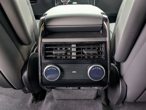 Certified 2024 Land Rover Range Rover Sport SE image 22