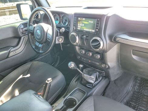 Used 2017 Jeep Wrangler Sport w/ Quick Order Package 23S image 17