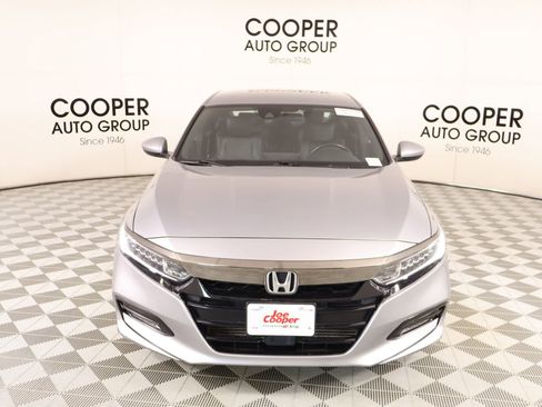 Used 2019 Honda Accord Sport image 8