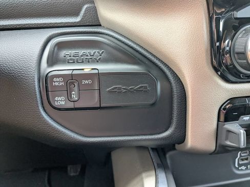 Used 2021 RAM 3500 Laramie AWD/4WD image 28