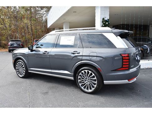 New 2026 Hyundai Palisade Calligraphy image 2