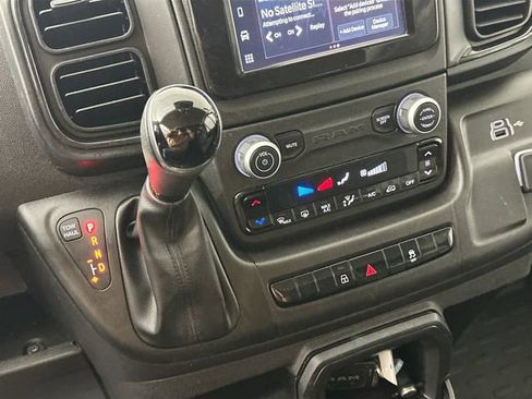 Used 2025 RAM ProMaster 2500 w/ Convenience Group FWD image 20