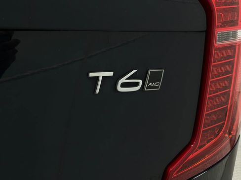 Used 2019 Volvo XC90 T6 Momentum image 43