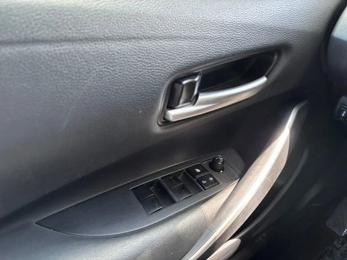 Used 2021 Toyota Corolla SE FWD image 17