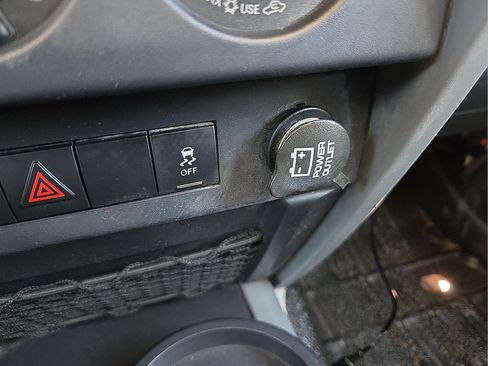 Used 2010 Jeep Wrangler Sport AWD/4WD image 24