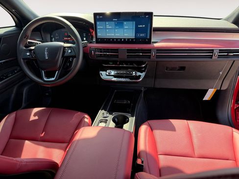 New 2026 Lincoln Corsair Reserve w/ Jet Appearance Package AWD/4WD image 10